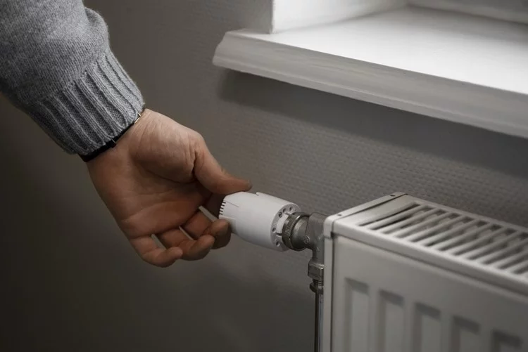 Radiatorun Açılması və Bağlanması Formaları